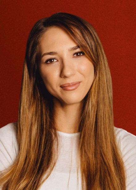 Надя Джабраилова. Стендап